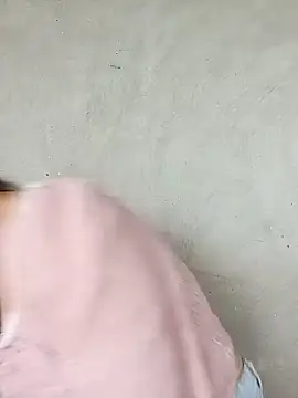 Snapshot of milo123-xx chatting on 10-01-25, 12:38 milo123-xx online show from 10-01-25, 12:38