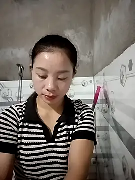 Snapshot of milo123-xx chatting on 10-01-25, 12:44 milo123-xx online show from 10-01-25, 12:44