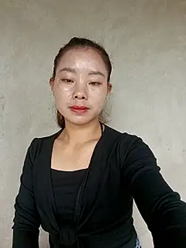 Snapshot of milo123-xx chatting on 10-02-25, 12:50 milo123-xx online show from 10-02-25, 12:50