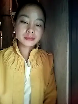 Snapshot of milo123-xx chatting on 10-04-25, 03:48 milo123-xx online show from 10-04-25, 03:48