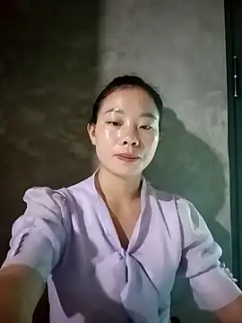 Snapshot of milo123-xx chatting on 10-08-25, 04:32 milo123-xx online show from 10-08-25, 04:32