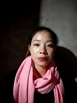 Snapshot of milo123-xx chatting on 10-15-25, 11:54 milo123-xx online show from 10-15-25, 11:54