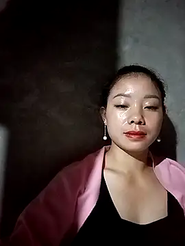 Snapshot of milo123-xx chatting on 10-24-25, 12:56 milo123-xx online show from 10-24-25, 12:56