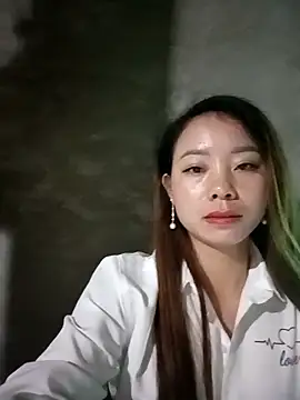 Snapshot of milo123-xx chatting on 10-28-25, 02:59 milo123-xx online show from 10-28-25, 02:59