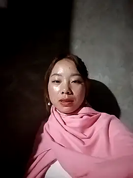 Snapshot of milo123-xx chatting on 11-08-25, 08:25 milo123-xx online show from 11-08-25, 08:25