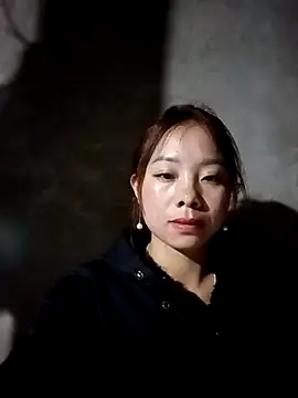 Snapshot of milo123-xx chatting on 11-12-25, 02:28 milo123-xx online show from 11-12-25, 02:28