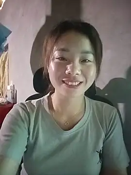 Snapshot of milo123-xx chatting on 05-15-26, 10:50 milo123-xx online show from 05-15-26, 10:50