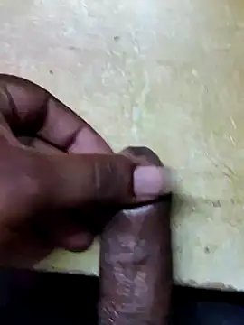 Snapshot of Markroco696 chatting on 02-18-26, 09:49 Markroco696 online show from 02-18-26, 09:49