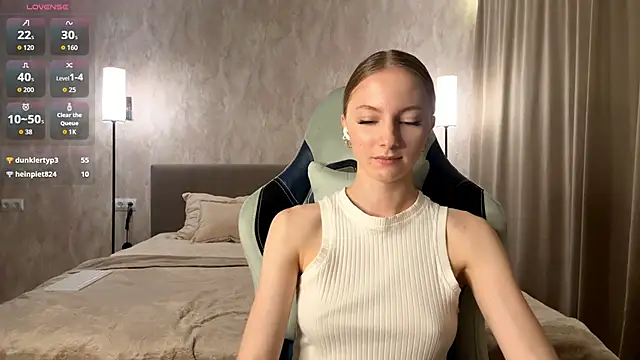 BrightAnnie online show from 11-29-25, 04:10