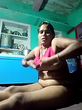 cute diya 12 online show from 10-18-25, 02:29