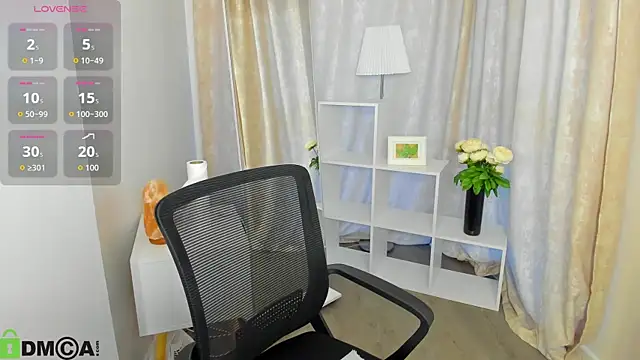 Snapshot of Hella_Fabel chatting on 10-02-25, 01:12 Hella Fabel online show from 10-02-25, 01:12