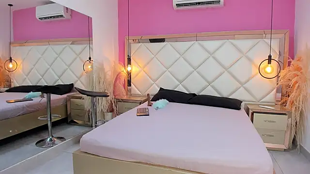 LiamHeat online show from 09-12-25, 04:34