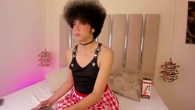 KheylerTomphson online show from 09-26-25, 03:32