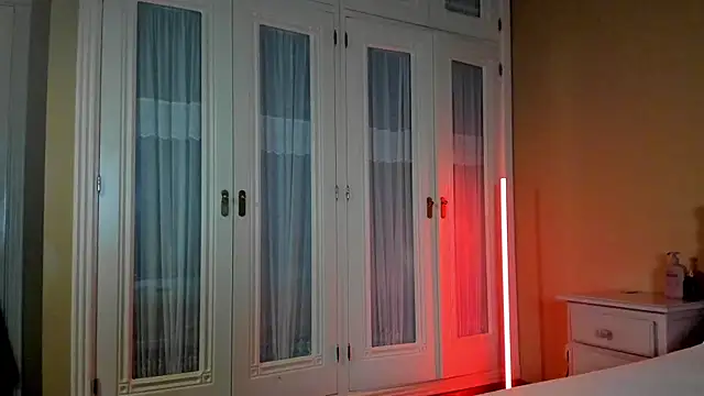 Snapshot of suzysuza chatting on 10-08-25, 03:09 suzysuza online show from 10-08-25, 03:09