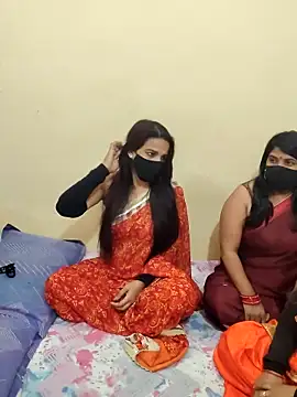 Hot modal online show from 10-18-25, 05:14