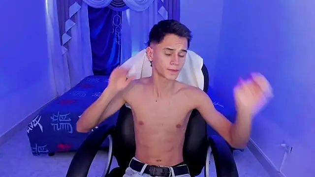 Aron Boyy online show from 09-27-25, 09:31