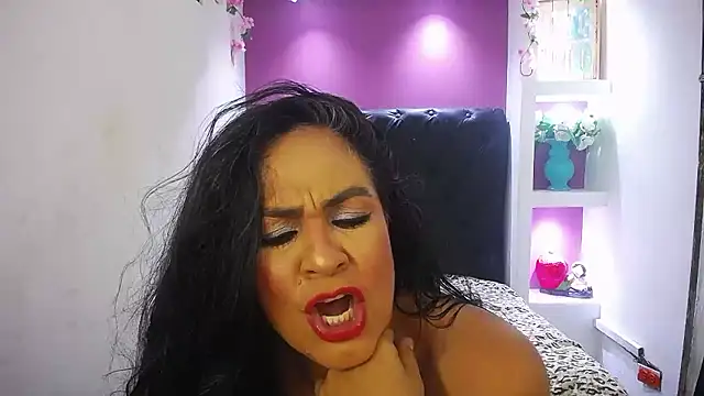 FunnyMatureXxX online show from 01-07-26, 09:39