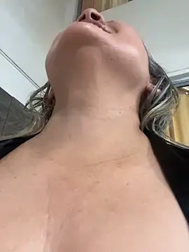 Snapshot of Lucy_Milf_474 chatting on 09-13-25, 12:05 Lucy Milf 474 online show from 09-13-25, 12:05