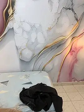 Snapshot of Lucy_Milf_474 chatting on 11-13-25, 11:53 Lucy Milf 474 online show from 11-13-25, 11:53