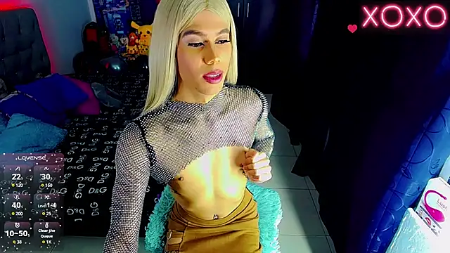 Snapshot of Anne_Zulb chatting on 11-08-25, 07:12 Anne Zulb online show from 11-08-25, 07:12