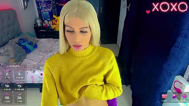 Snapshot of Anne_Zulb chatting on 11-10-25, 11:04 Anne Zulb online show from 11-10-25, 11:04