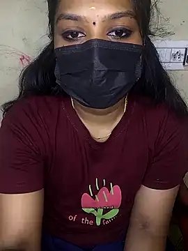 Snapshot of Tamil_Attitude_queen chatting on 09-26-25, 07:07 Tamil Attitude queen online show from 09-26-25, 07:07