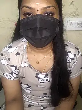 Snapshot of Tamil_Attitude_queen chatting on 09-30-25, 08:03 Tamil Attitude queen online show from 09-30-25, 08:03