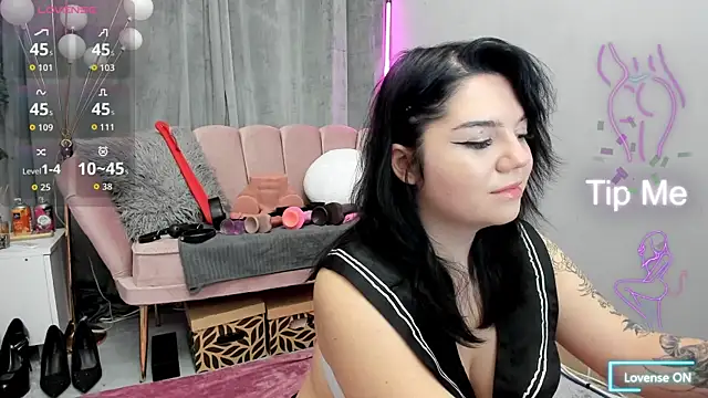 AbbyPearll online show from 12-19-25, 08:38