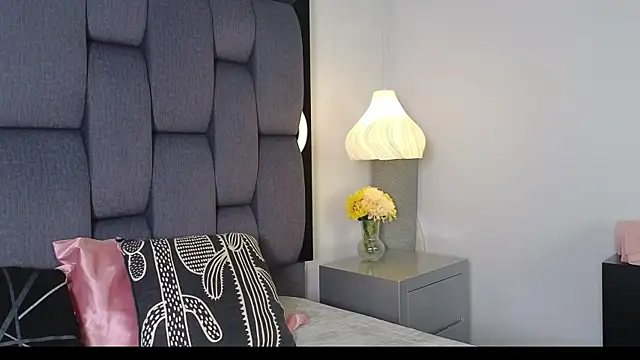 Calipso Parisi online show from 06-10-26, 02:49