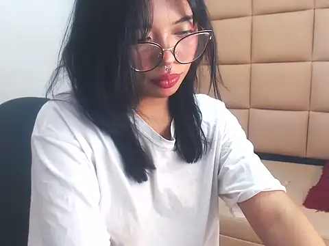 Snapshot of lilith_sexy19 chatting on 10-01-25, 07:20 lilith sexy19 online show from 10-01-25, 07:20