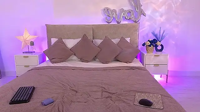 Jules night online show from 03-14-26, 09:20