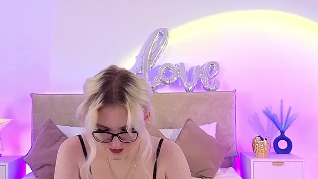 Jules night online show from 03-19-26, 09:30