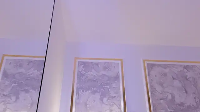 doll eyees  online show from 09-25-25, 02:26