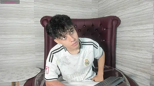 Dani rivass online show from 03-13-26, 11:17