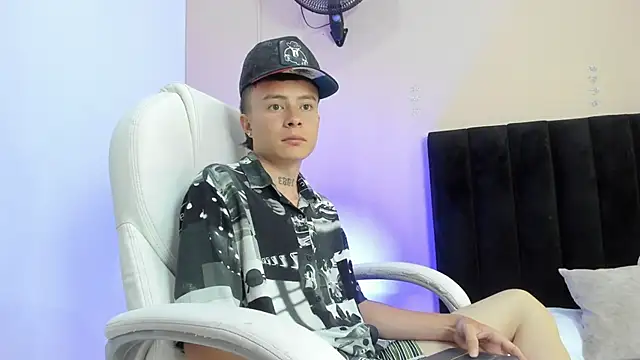 Nascary Fox online show from 09-19-25, 08:09