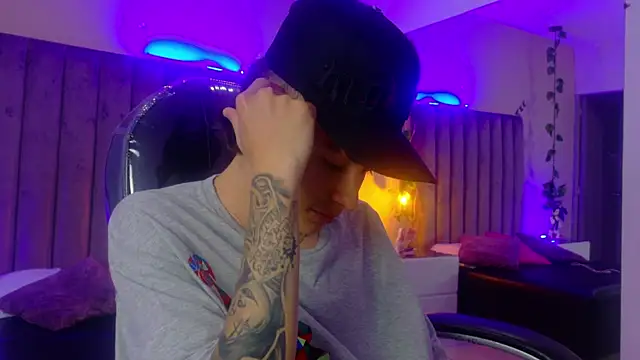 Nascary Fox online show from 01-17-26, 08:01