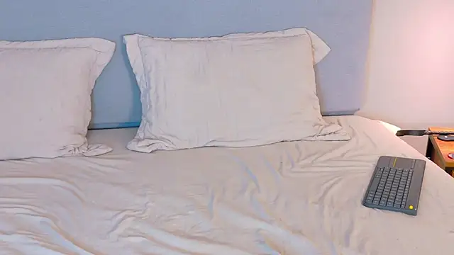 CathMellow online show from 11-09-25, 07:39