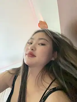 Snapshot of ___sab60___ chatting on 11-10-25, 06:23 sab60 online show from 11-10-25, 06:23