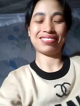 Snapshot of misa_00 chatting on 05-09-26, 10:15 misa 00 online show from 05-09-26, 10:15