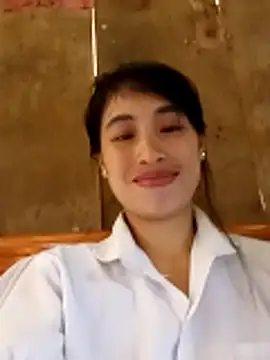 Snapshot of misa_00 chatting on 05-21-26, 04:52 misa 00 online show from 05-21-26, 04:52