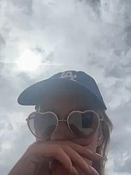 imyourgoodgirl69 online show from 02-11-26, 04:06