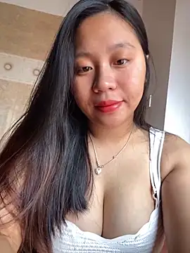 Snapshot of maianhcute chatting on 09-23-25, 01:19 maianhcute online show from 09-23-25, 01:19