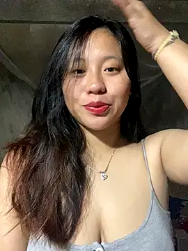 Snapshot of maianhcute chatting on 10-04-25, 12:58 maianhcute online show from 10-04-25, 12:58