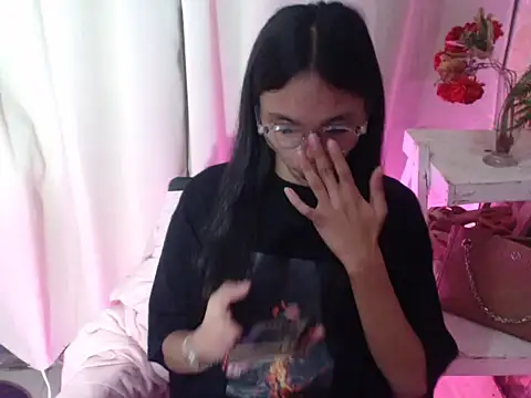 Snapshot of Aiko_shemalexxx chatting on 09-22-25, 08:05 Aiko shemalexxx online show from 09-22-25, 08:05