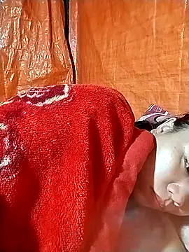 venu00 online show from 10-24-25, 03:47