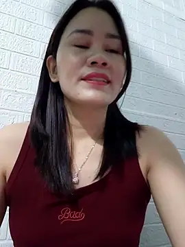 Snapshot of Singlemom69x chatting on 11-02-25, 02:14 Singlemom69x online show from 11-02-25, 02:14