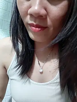 Snapshot of Singlemom69x chatting on 11-14-25, 02:49 Singlemom69x online show from 11-14-25, 02:49