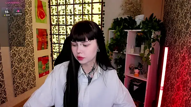 Morana Batt online show from 09-18-25, 01:51