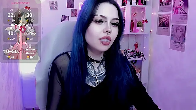 Snapshot of Morana_Batt chatting on 05-25-26, 02:17 Morana Batt online show from 05-25-26, 02:17