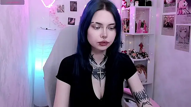 Snapshot of Morana_Batt chatting on 07-27-26, 02:18 Morana Batt online show from 07-27-26, 02:18